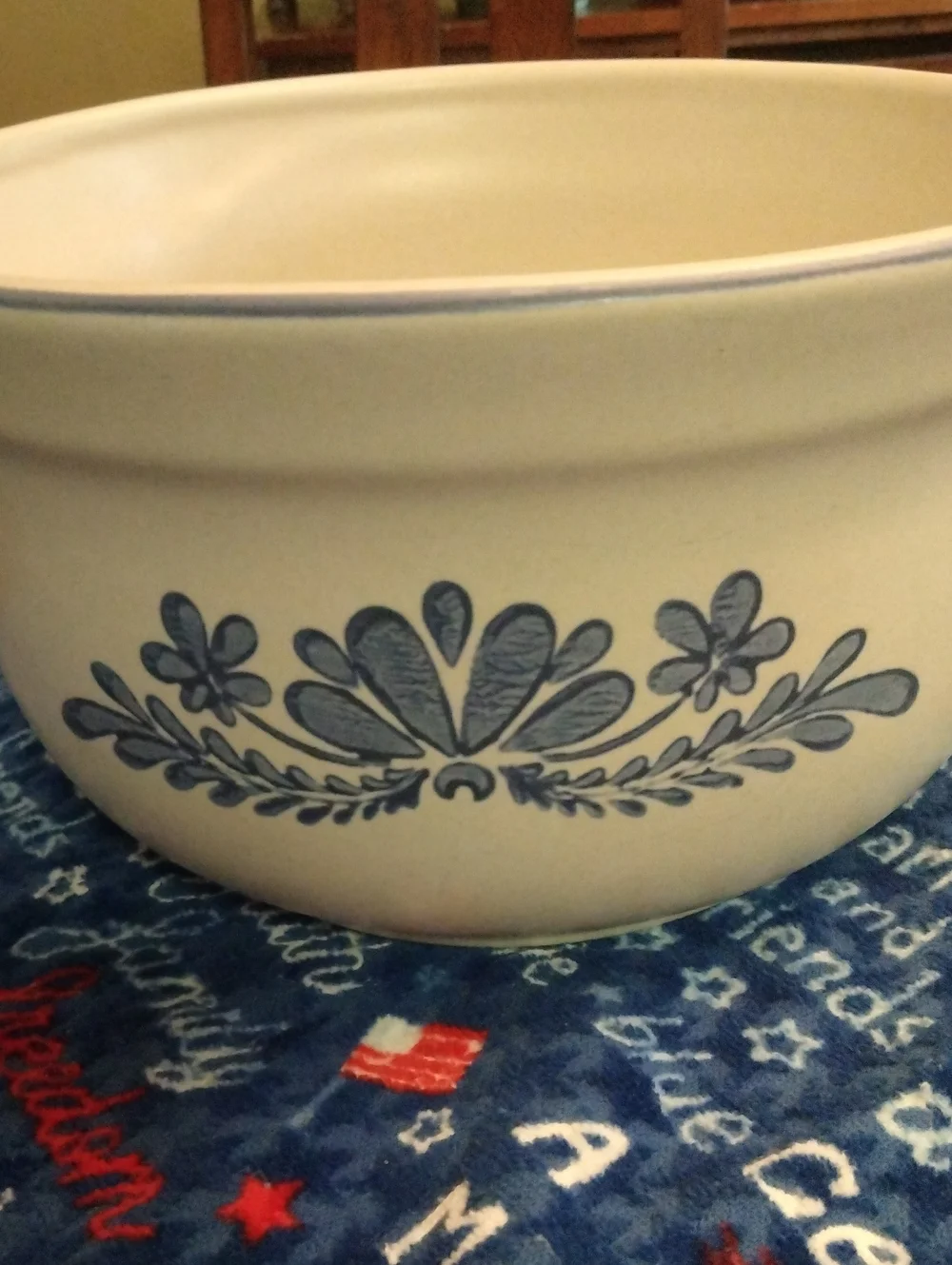 Pfaltzgraff Batter Bowl